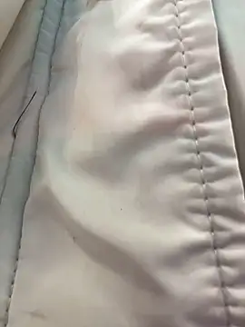 LikaCat online show from 10.23.25