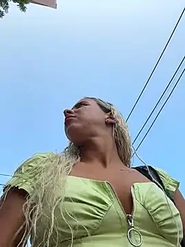 LikaCat online show from 04.19.26