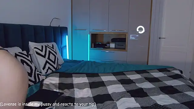 Anita Fun online show from 01.11.26