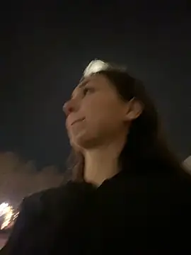 QuitieLia online show from 01.06.25