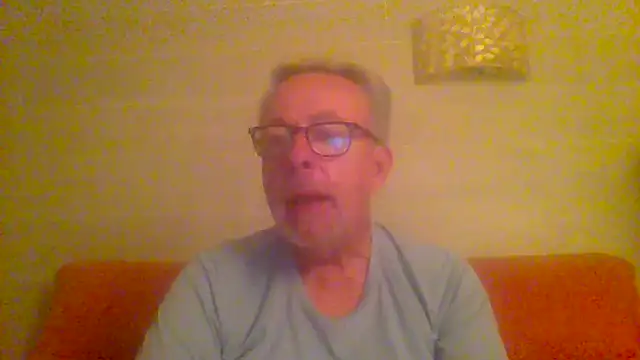 Snapshot of tuggy59 chatting on 05.12.26 tuggy59 online show from 05.12.26