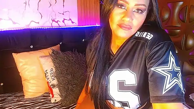 Snapshot of black_ambar chatting on 01.18.26 black ambar online show from 01.18.26