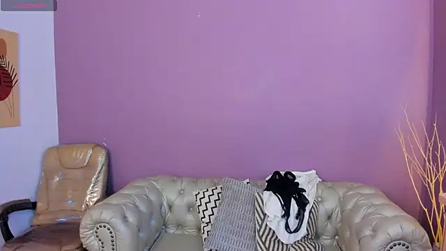 taylor bennet online show from 10.13.25