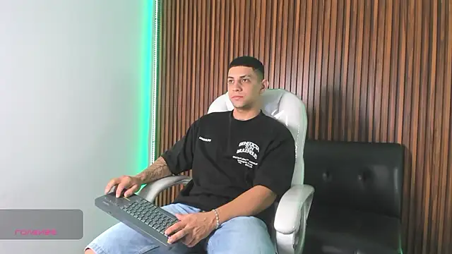 Alex cute77 online show from 01.10.26