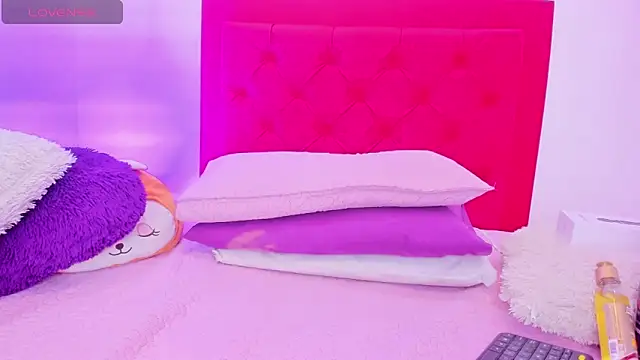 Sofia Girl  online show from 02.27.25