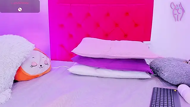 Sofia Girl  online show from 03.14.25