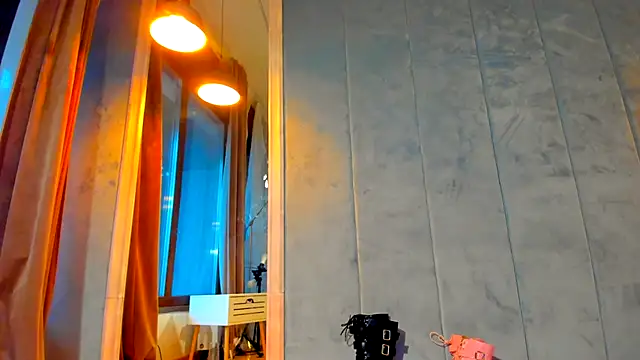 Sassy Teen online show from 11.28.25