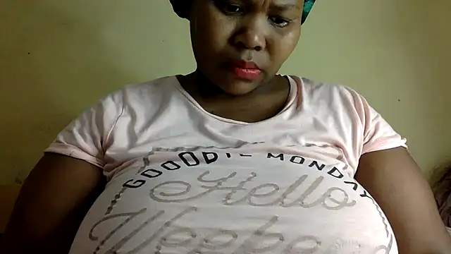 Real1SweetQueen online show from 02.12.25