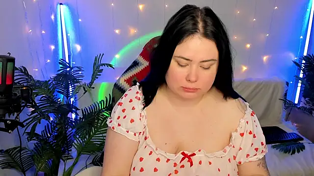 Akemi BBW online show from 01.09.25