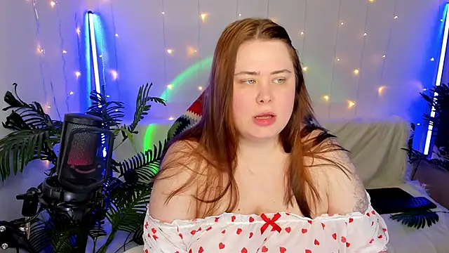 Akemi BBW online show from 01.11.25