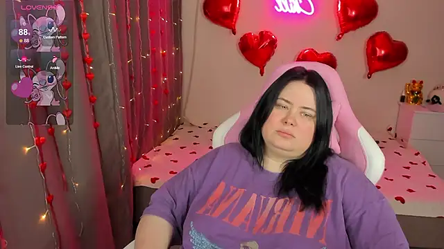 Snapshot of Akemi_BBW chatting on 02.20.26 Akemi BBW online show from 02.20.26