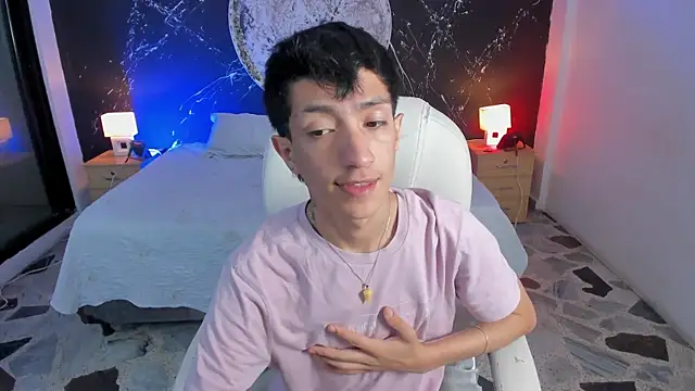 Snapshot of DereckCooperr chatting on 10.20.25 DereckCooperr online show from 10.20.25