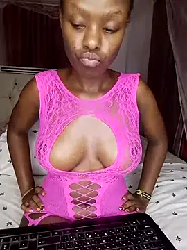 Snapshot of bebygirl143s chatting on 03.01.26 bebygirl143s online show from 03.01.26