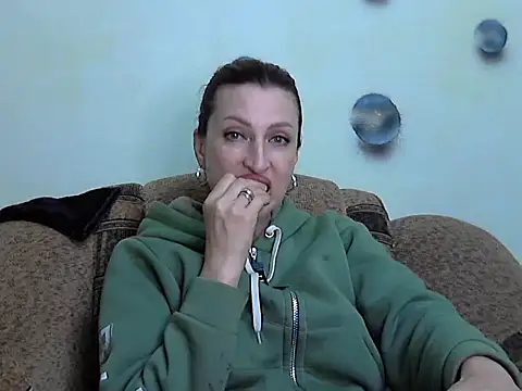 Jillian Pattie online show from 11.27.25