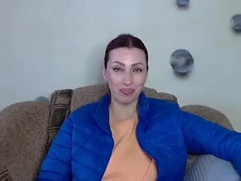 Jillian Pattie online show from 12.14.25