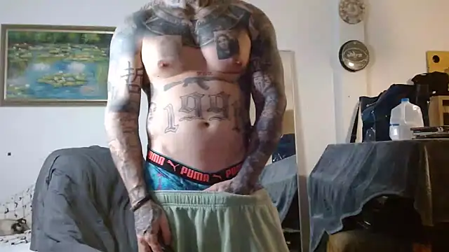 Snapshot of bobbybacala91 chatting on 10.10.25 bobbybacala91 online show from 10.10.25