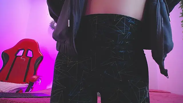 Katy Van online show from 11.22.25