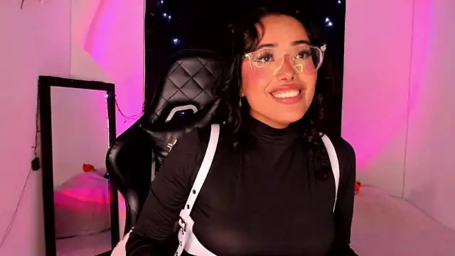 willow poisson online show from 01.13.25