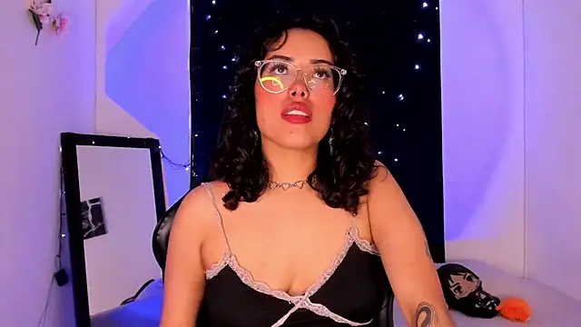 willow poisson online show from 02.07.25