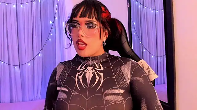 willow poisson online show from 04.19.26