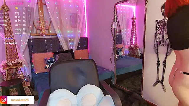 laura olssen online show from 01.27.25