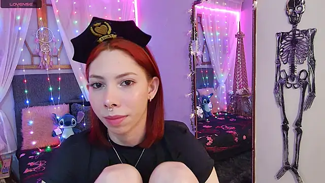 laura olssen online show from 02.12.25