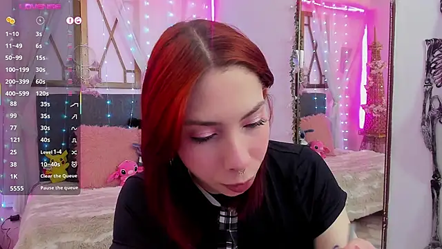 laura olssen online show from 11.28.25