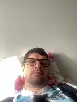 Snapshot of Juliano2289 chatting on 07.24.26 Juliano2289 online show from 07.24.26