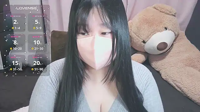 yuinyan3150 online show from 04.14.26