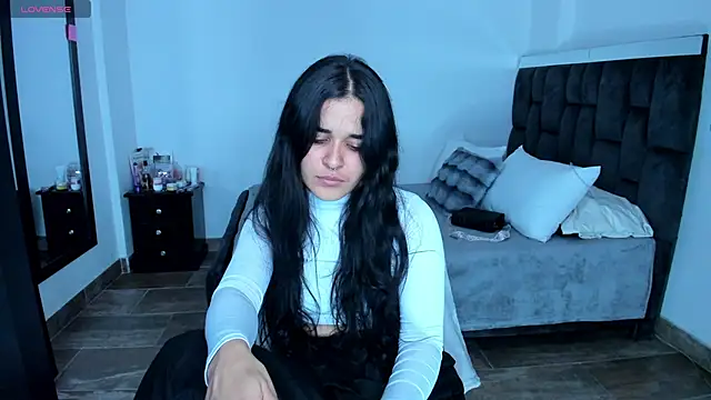 SweetMegan 1 online show from 02.05.25
