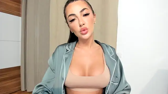 iamjoyxs1 online show from 09.21.25