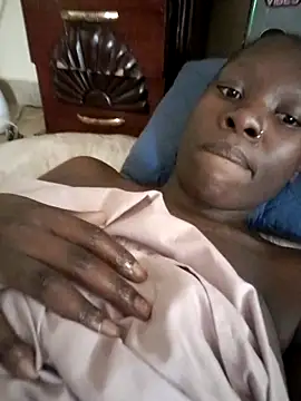 Snapshot of _BLVCKGIRL_SHERIF chatting on 06.18.26 BLVCKGIRL SHERIF online show from 06.18.26