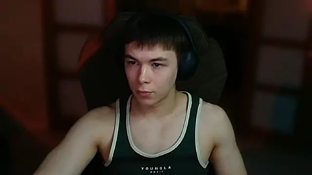 KoreanIdol online show from 12.05.25