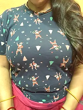 CUTE SOPHIA- online show from 03.17.26