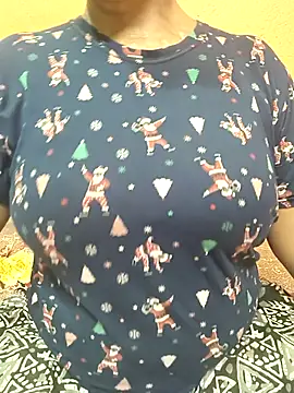 CUTE SOPHIA- online show from 07.20.26
