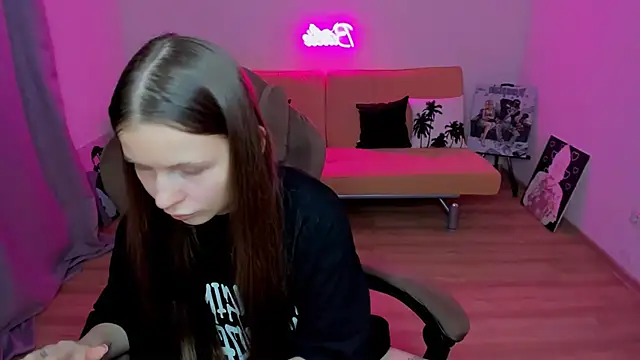 HelloRoxy online show from 10.06.25