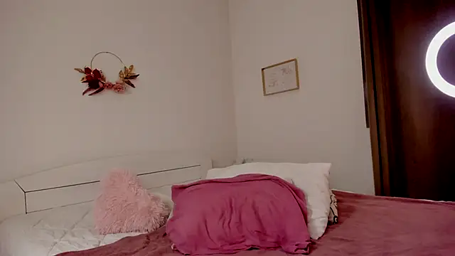 Snapshot of Anna_Sinner chatting on 02.28.25 Anna Sinner online show from 02.28.25