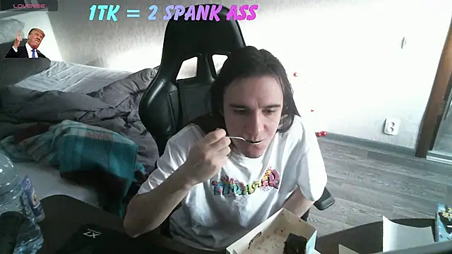 izilizi 23 online show from 02.26.26