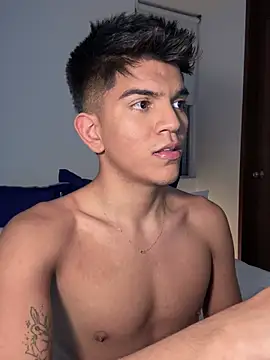 santiago 01 online show from 01.25.25