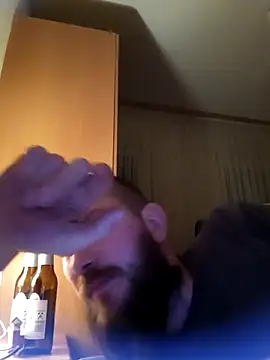 Snapshot of Klinsch chatting on 02.23.26 Klinsch online show from 02.23.26