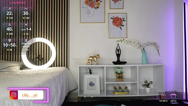 LillyDolls23 online show from 11.11.25