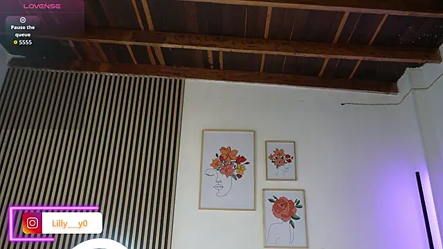 LillyDolls23 online show from 12.21.25