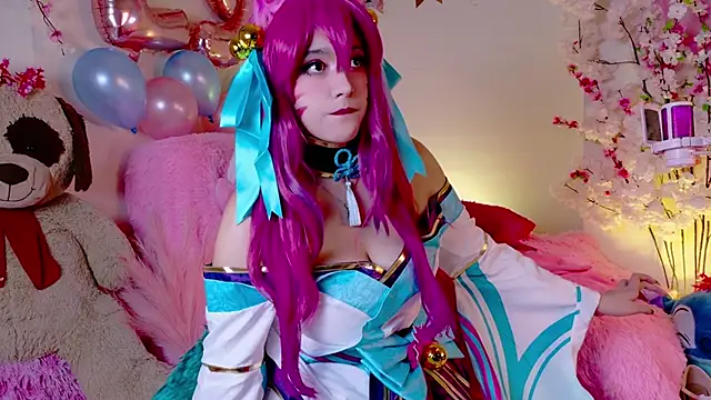 NaomiShimizu online show from 11.05.25