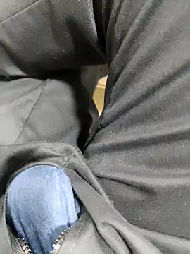 Snapshot of Mr_Perfect_Man chatting on 10.10.25 Mr Perfect Man online show from 10.10.25