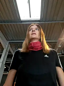 Snapshot of Katerina177 chatting on 12.01.25 Katerina177 online show from 12.01.25