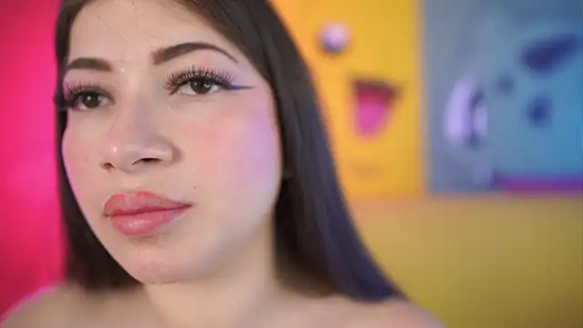 Snapshot of miss__pamela chatting on 04.08.26 miss pamela online show from 04.08.26