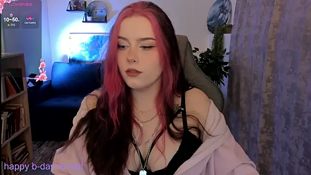 CoralineKeyns online show from 05.14.26