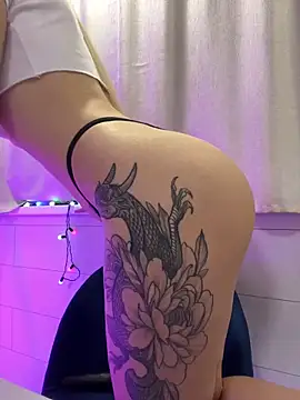 Lunalikaiya online show from 12.15.25