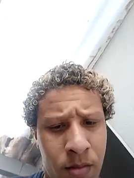 Nicolaskribeiro online show from 11.14.25