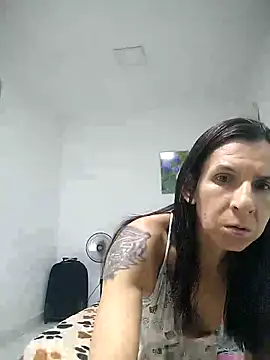 Snapshot of Cameron_puppy chatting on 06.19.26 Cameron puppy online show from 06.19.26
